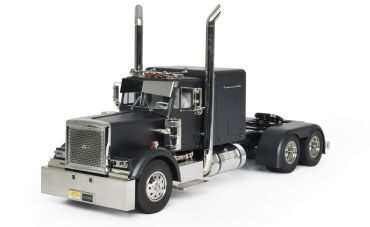 Tamiya 1:14 RC Grand Hauler Matte Black Edition