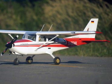 VQ Models Cessna 172 / 1740 mm