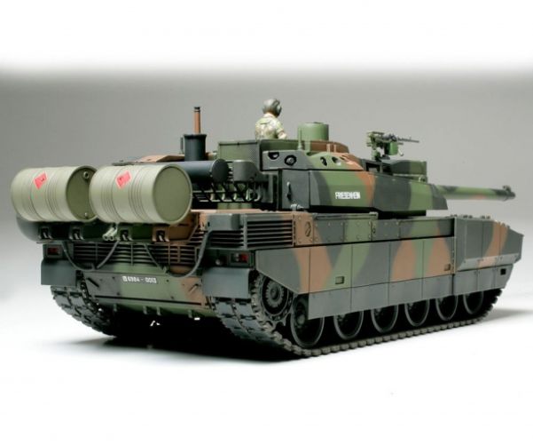 Tamiya 1:35 Franz. KPz Leclerc Serie 2