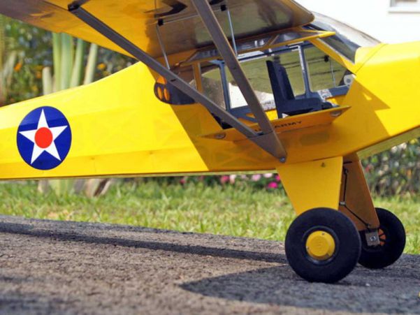 VQ Model Piper J3 Cub (gelb) / 1620 mm